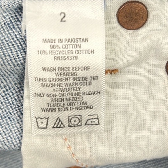 Aeropostale New Women’s 2 Vintage Rise Flare Shorty Distressed Frayed Hem Shorts - Picture 5 of 6